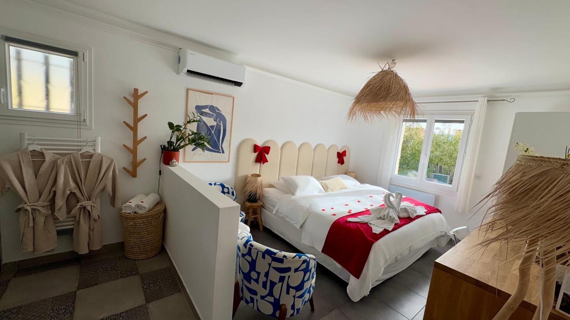 Casa Amor & Spa, Appartement Suite Jacuzzi & Piscine Chauffee Montfort-sur-Argens ภายนอก รูปภาพ